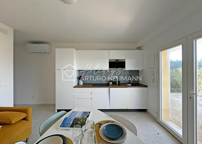 Apartamento 224 - Trilocale Ristrutturato In Centro A Direttamente Sul Mare - Inclusa